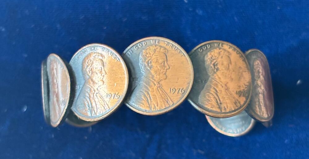 Vintage Copper 1976 Lincoln Heads Cuff Bracelet 9 Coins